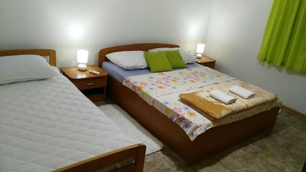 Marina Appartement Buitenkant foto